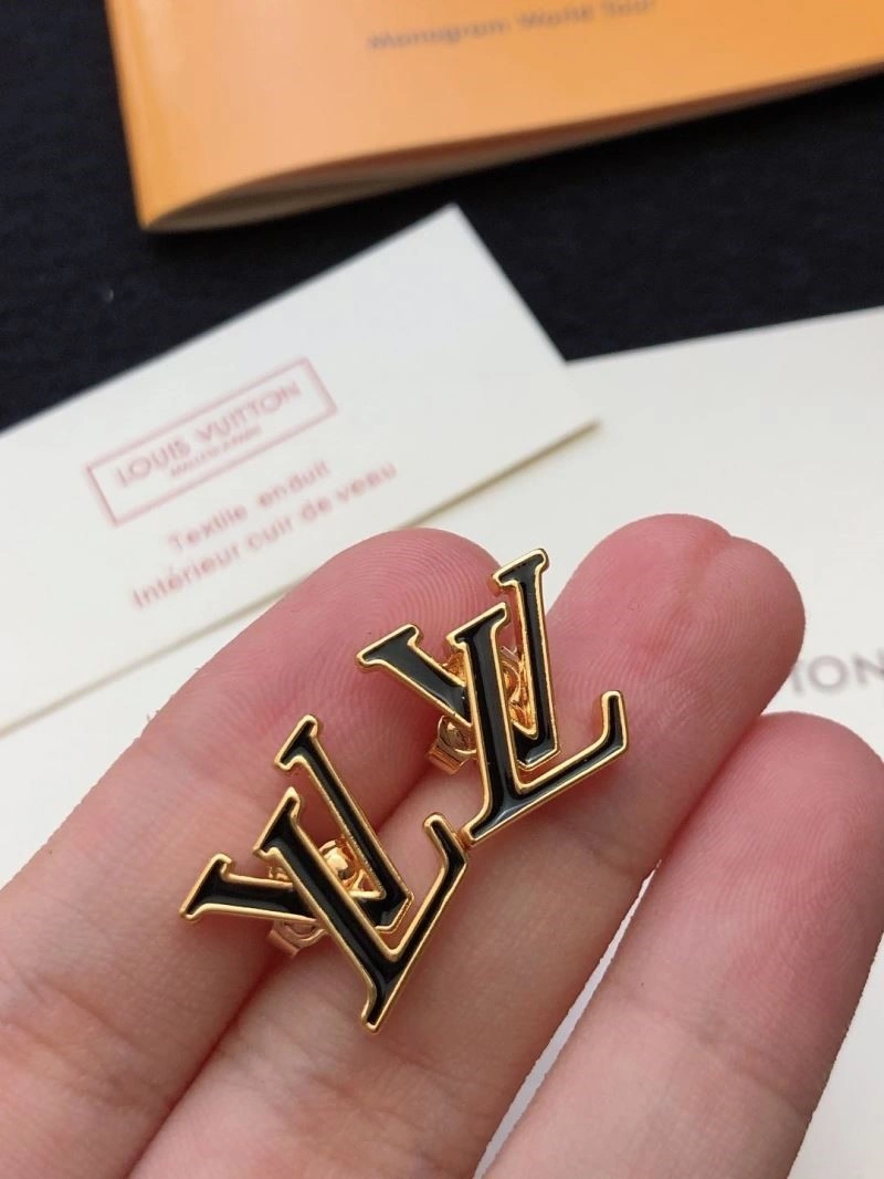 Louis Vuitton Earrings Attractive 248672