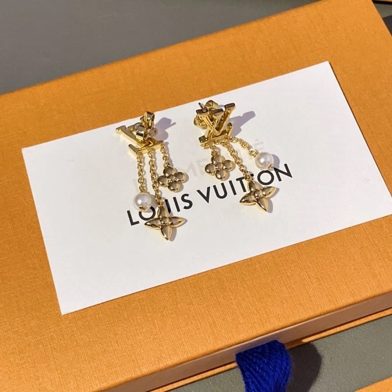 Louis Vuitton Earrings Attractive 248629