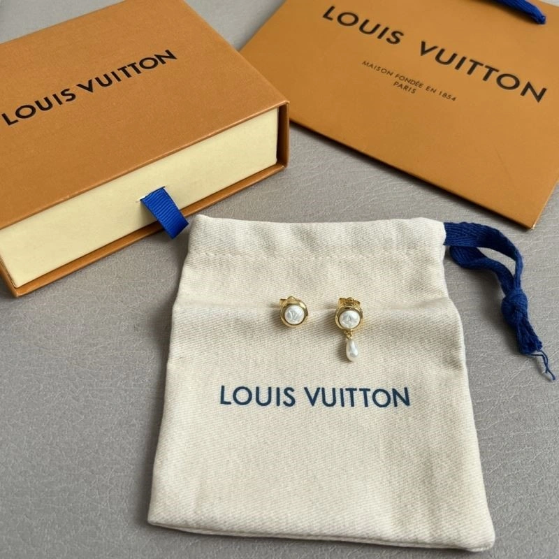 Louis Vuitton Earrings TimelessDesign 248613