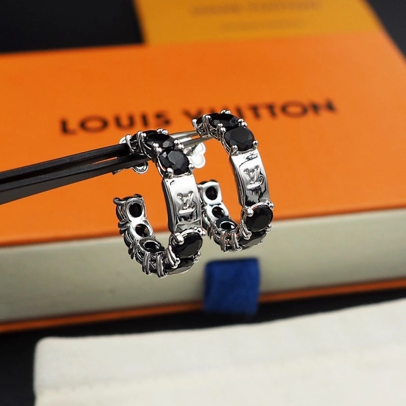 Louis Vuitton Earrings Attractive 248611