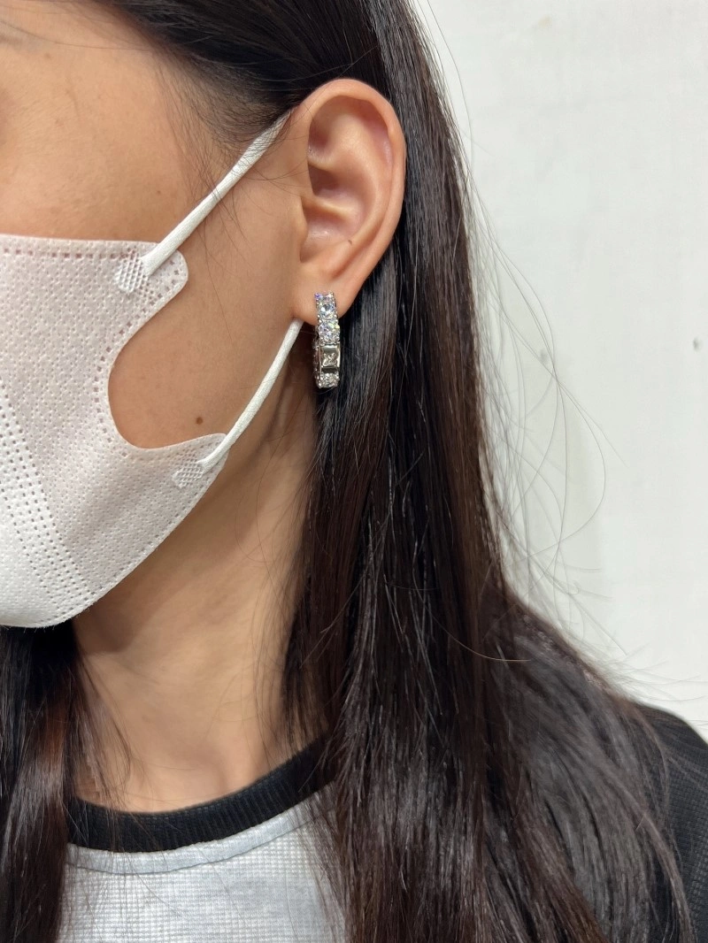 Modern Louis Vuitton Earrings 248610