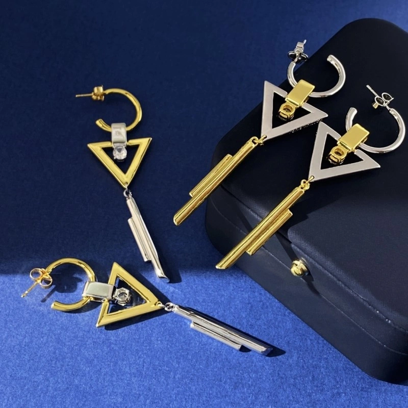 Louis Vuitton Earrings Supportive 248599