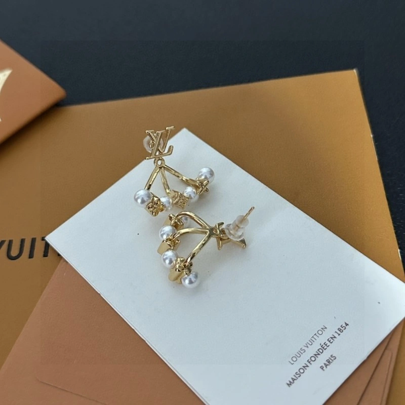 Louis Vuitton Earrings Versatile 248598