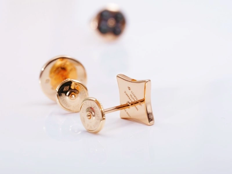 Louis Vuitton Earrings Breathable 248583