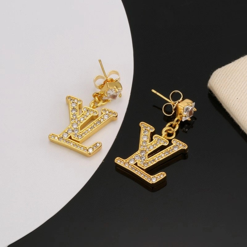 Louis Vuitton Earrings Lightweight 248106