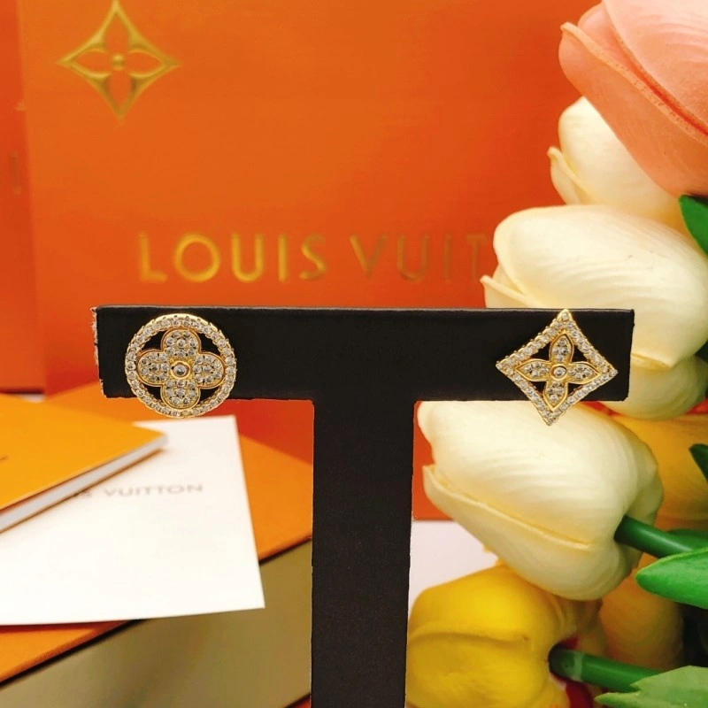 Lightweight Louis Vuitton Earrings 248108
