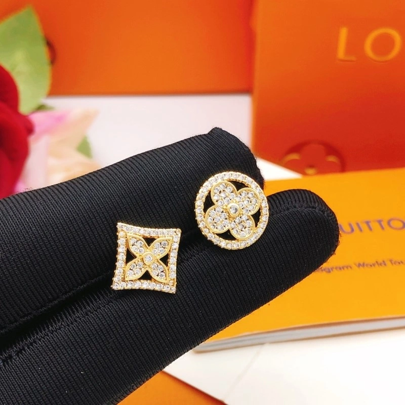 Lightweight Louis Vuitton Earrings 248108