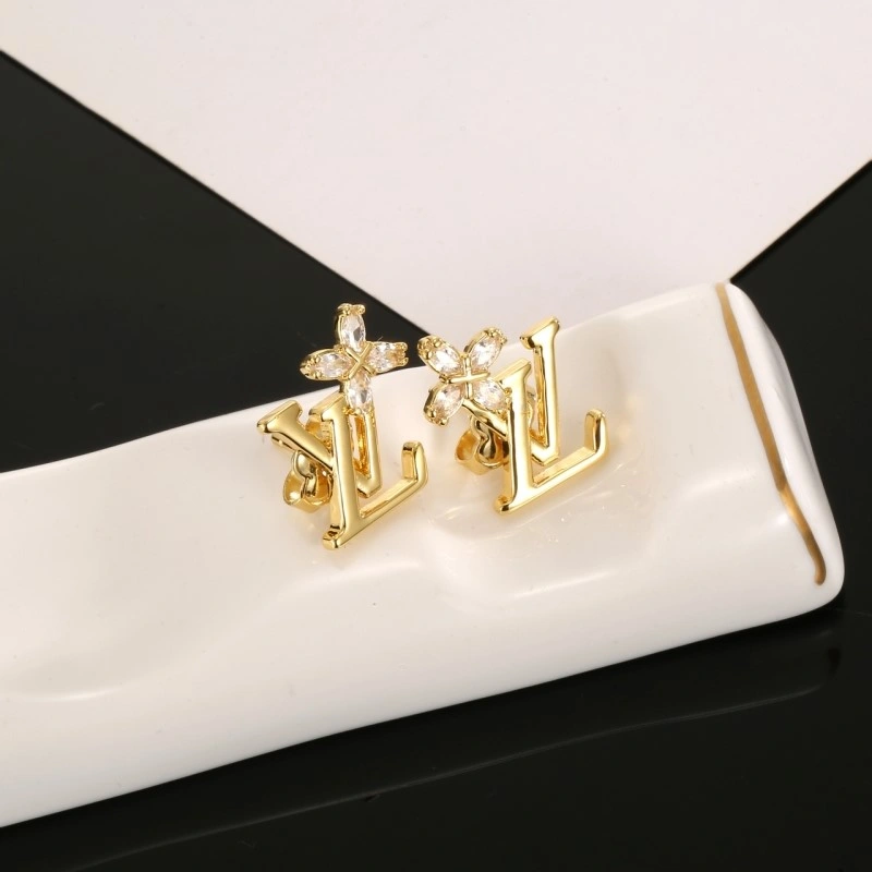 Compact Louis Vuitton Earrings 248091