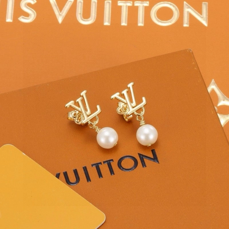 TechFriendly Louis Vuitton Earrings 248059