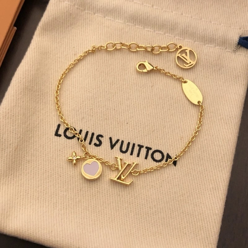 Bright Louis Vuitton Earrings 248080