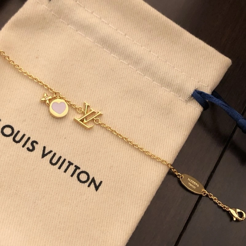 Bright Louis Vuitton Earrings 248080