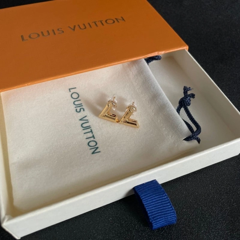 Louis Vuitton Earrings Sophisticated 248075