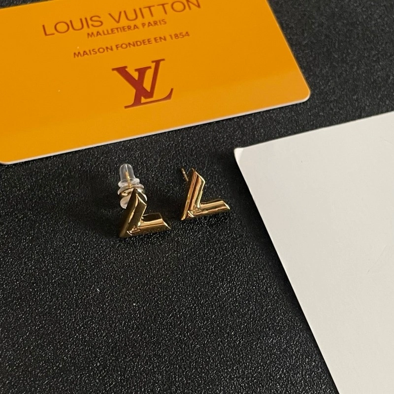 Louis Vuitton Earrings Sophisticated 248075