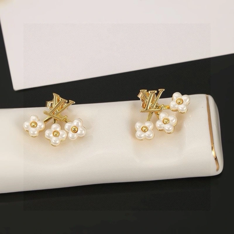 Snug Louis Vuitton Earrings 248081