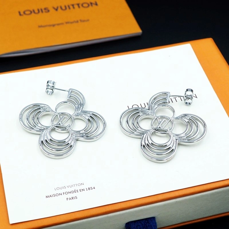 Louis Vuitton Earrings Lightweight 248040
