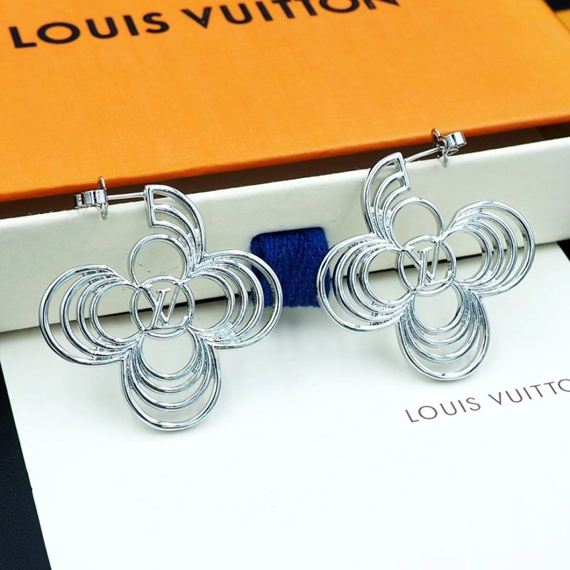 Louis Vuitton Earrings Lightweight 248040
