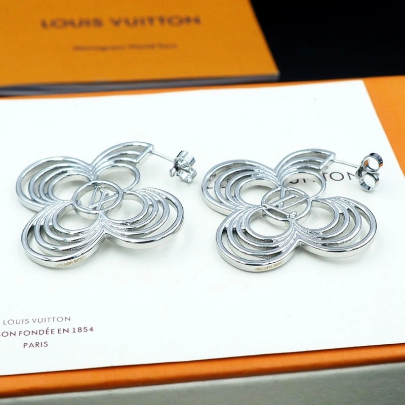 Louis Vuitton Earrings Lightweight 248040