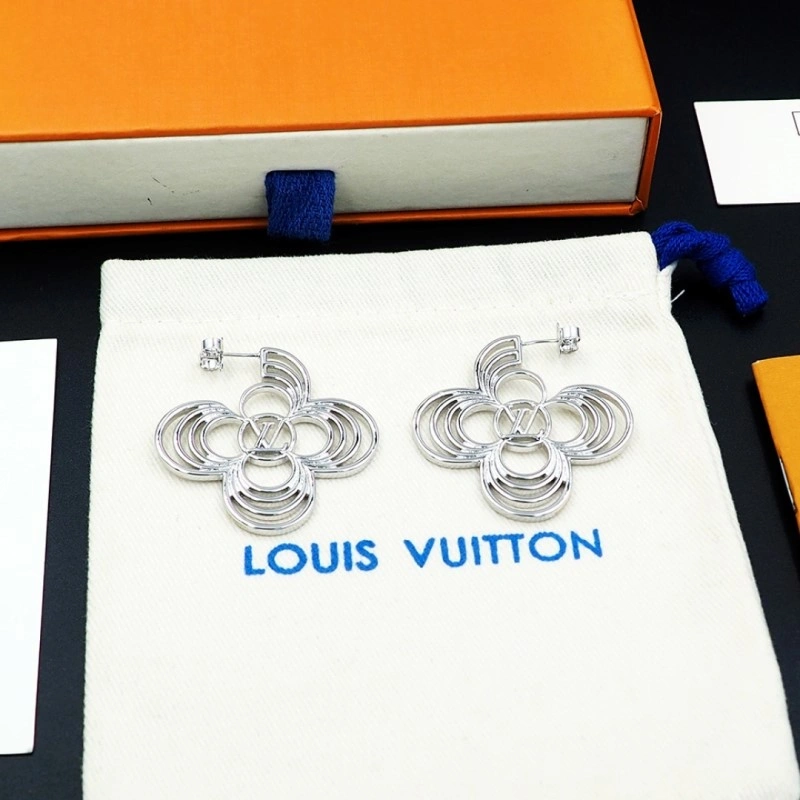 Louis Vuitton Earrings Lightweight 248040