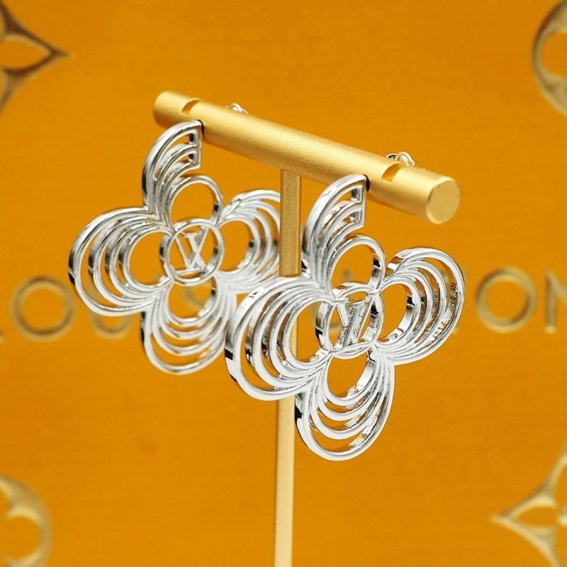 Louis Vuitton Earrings Lightweight 248040