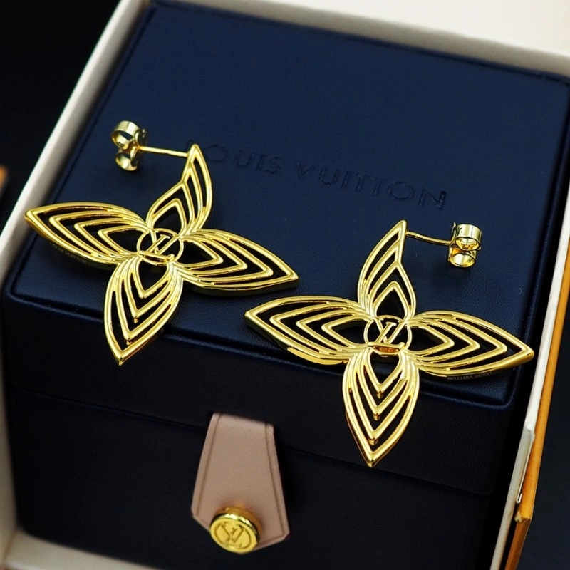 MultiPurpose Louis Vuitton Earrings 248039