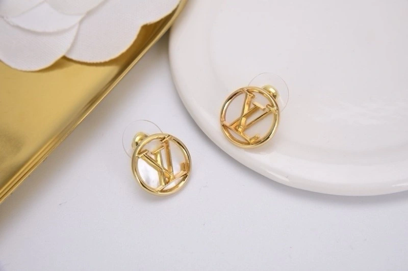 Casual Louis Vuitton Earrings 248023