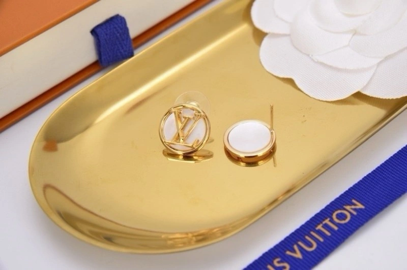 Casual Louis Vuitton Earrings 248023