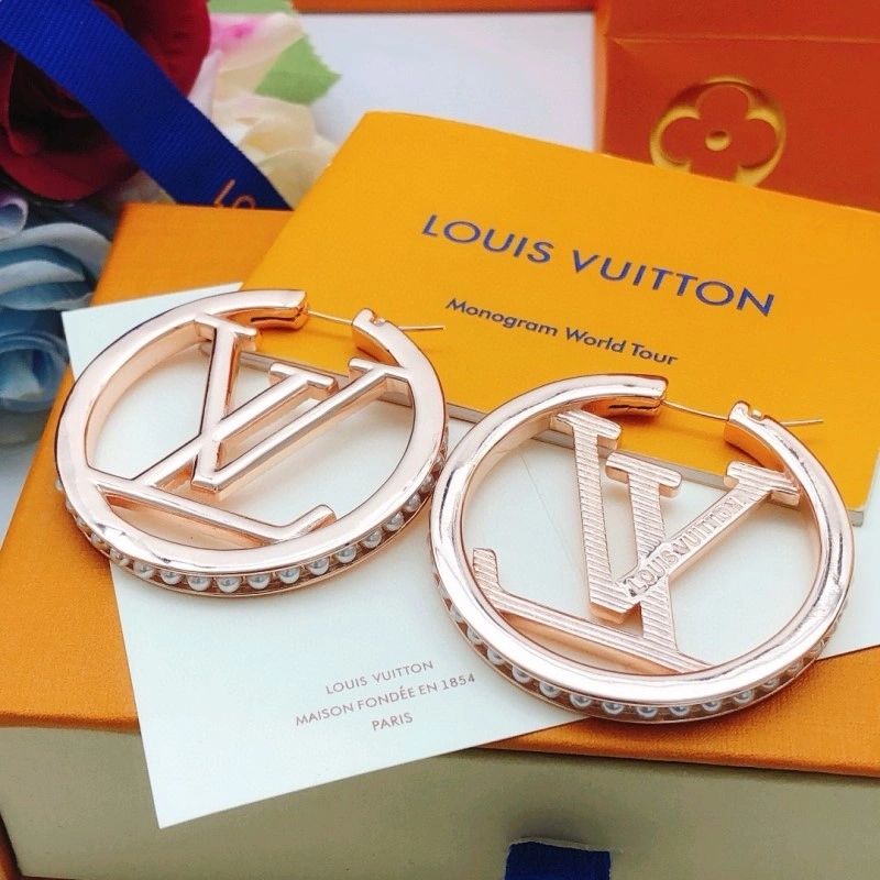 Louis Vuitton Earrings Elegant 248016