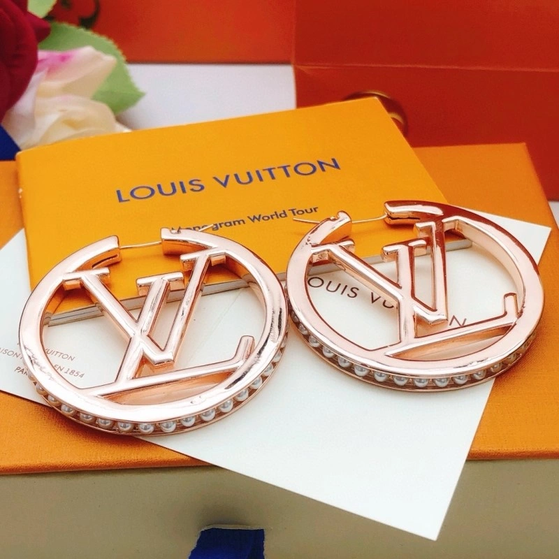 Louis Vuitton Earrings Elegant 248016