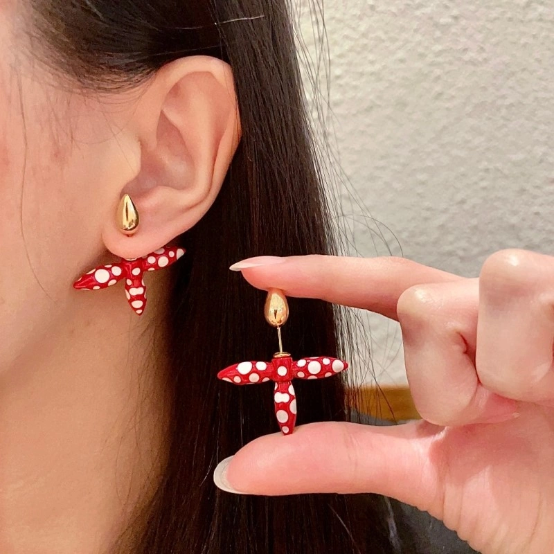 Contemporary Louis Vuitton Earrings 248024