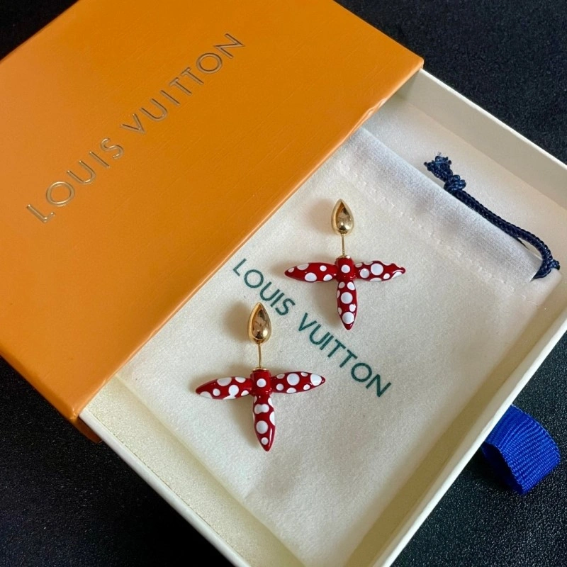 Contemporary Louis Vuitton Earrings 248024