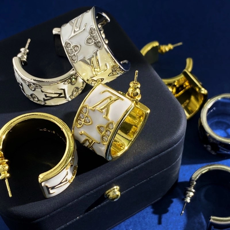 Effortless Louis Vuitton Earrings 248035