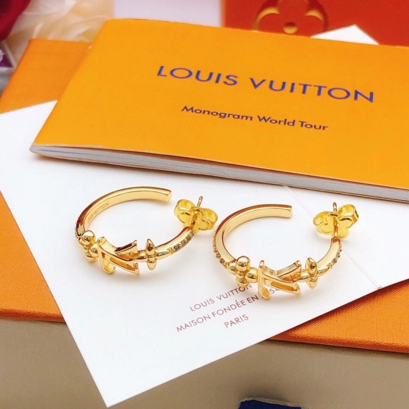 Louis Vuitton Earrings WellDesigned 248006