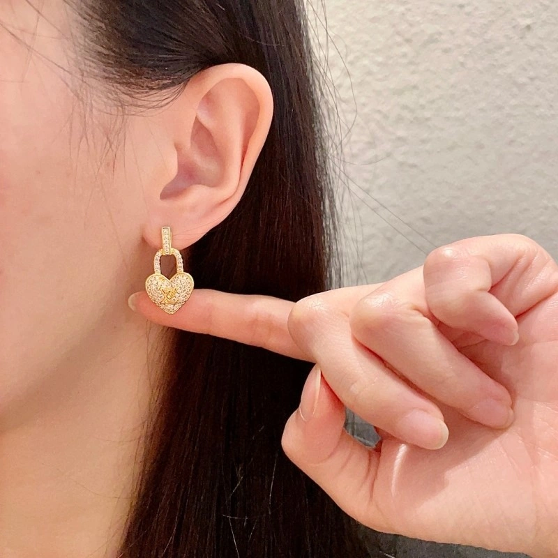 Affordable Louis Vuitton Earrings 248003