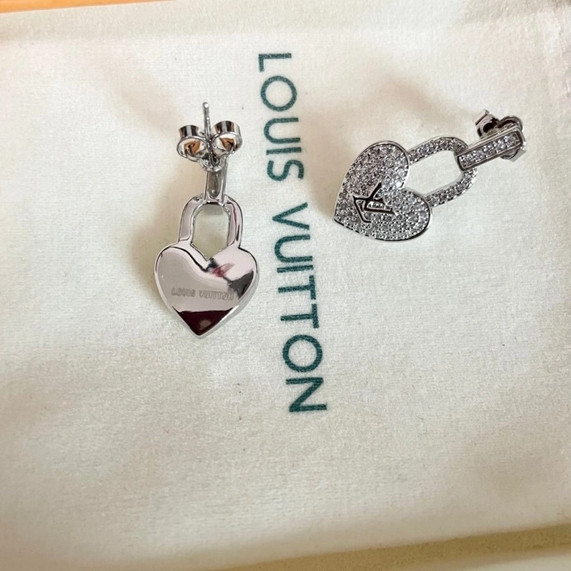 Louis Vuitton Earrings GoodFit 247996