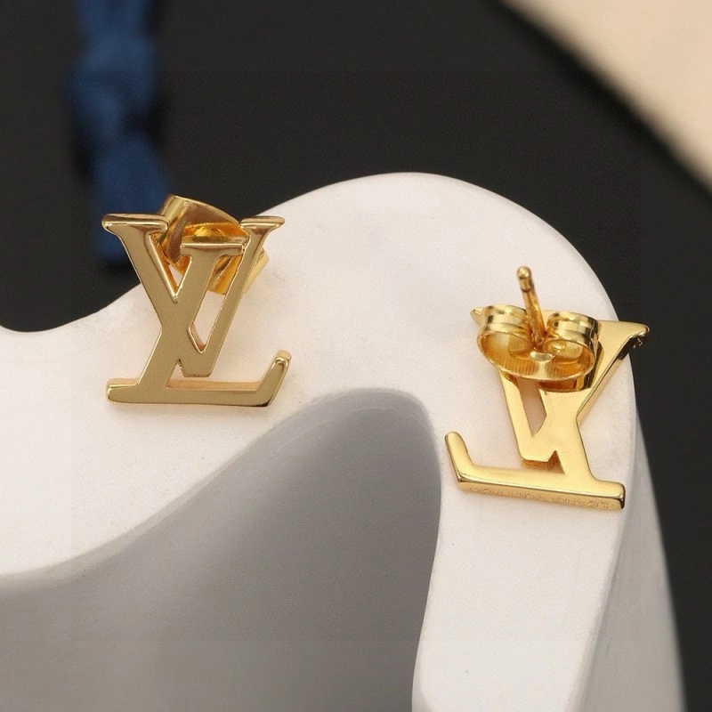 Bright Louis Vuitton Earrings 247991