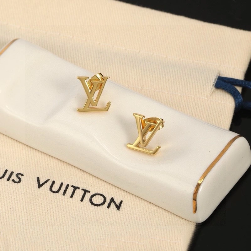 Bright Louis Vuitton Earrings 247991