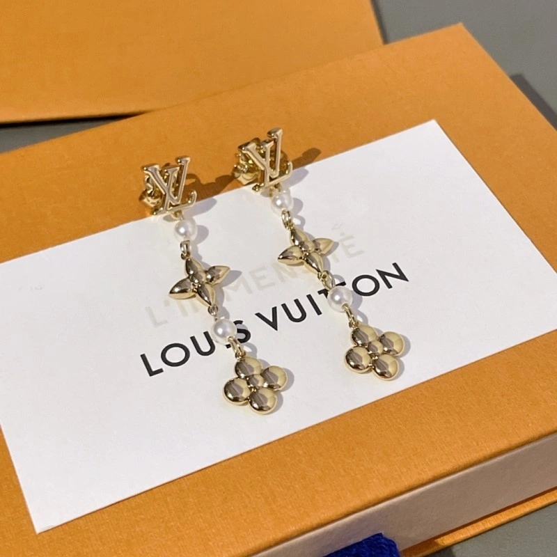 Flexible Louis Vuitton Earrings 247980