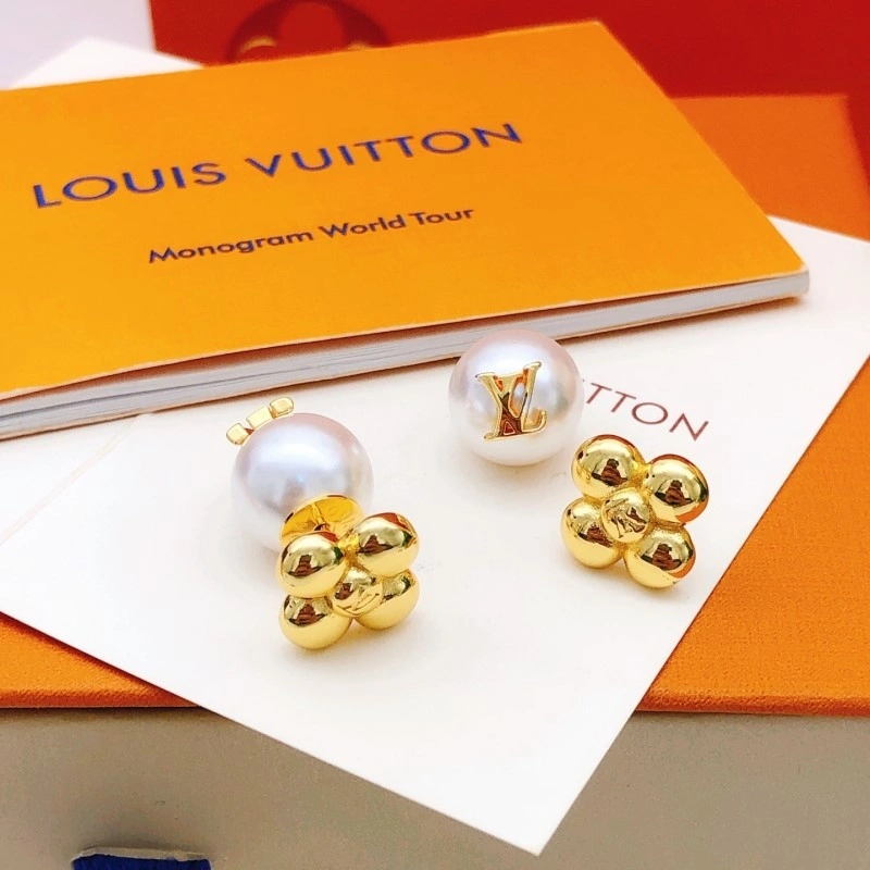Functional Louis Vuitton Earrings 247985