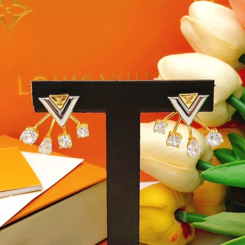 Louis Vuitton Earrings Effortless 247971