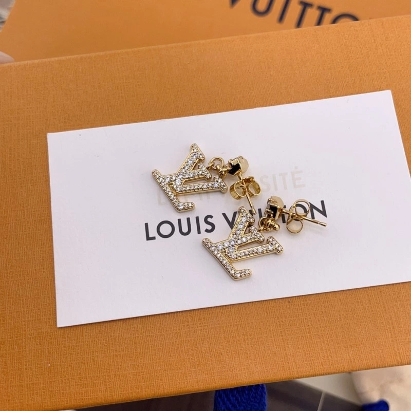 Affordable Louis Vuitton Earrings 247976