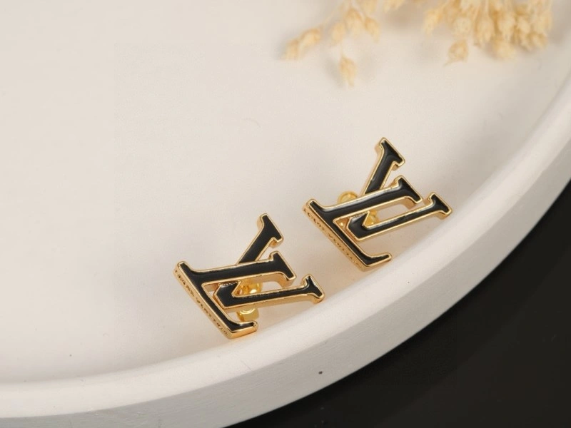 Louis Vuitton Earrings Chic 247987