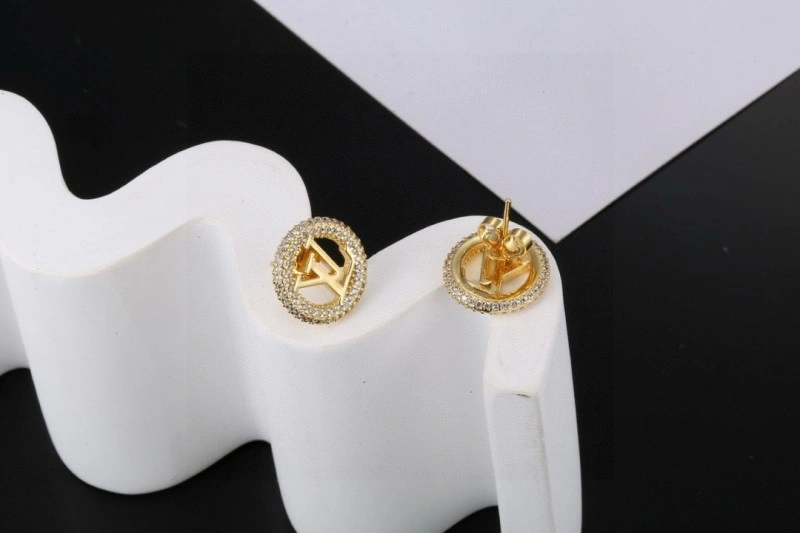 Louis Vuitton Earrings Versatile 247970