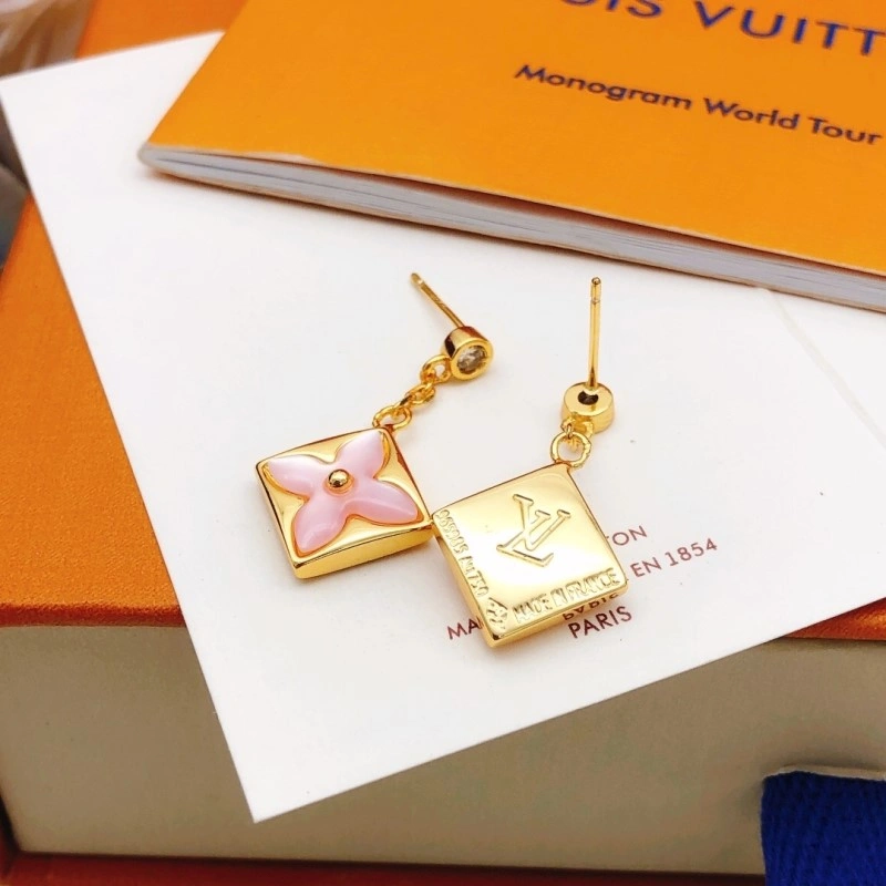 TimelessDesign Louis Vuitton Earrings 247964