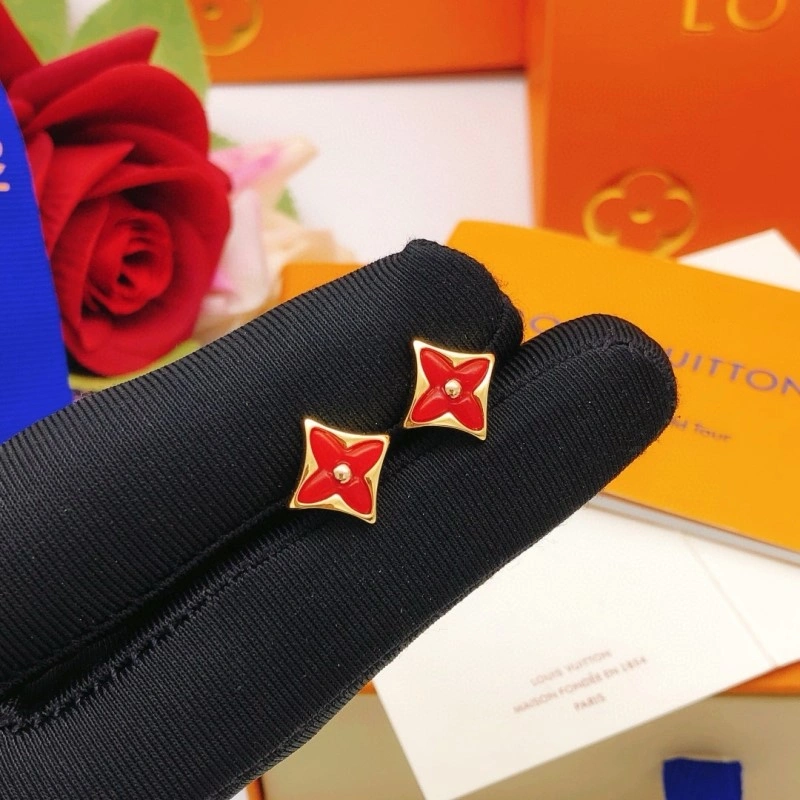 Louis Vuitton Earrings Elegant 247939
