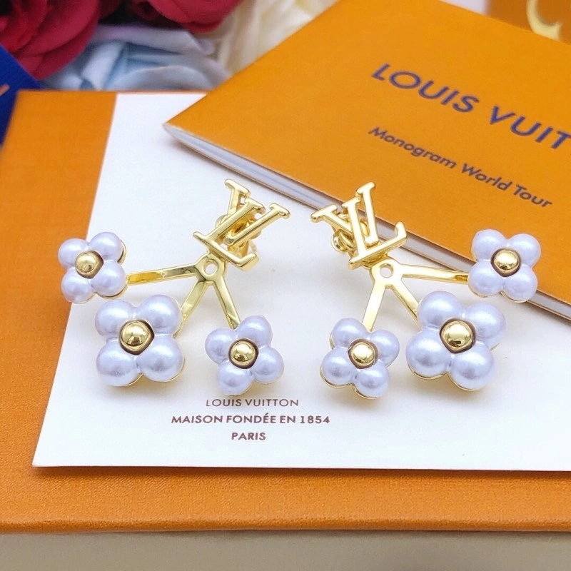 Louis Vuitton Earrings Versatile 247952