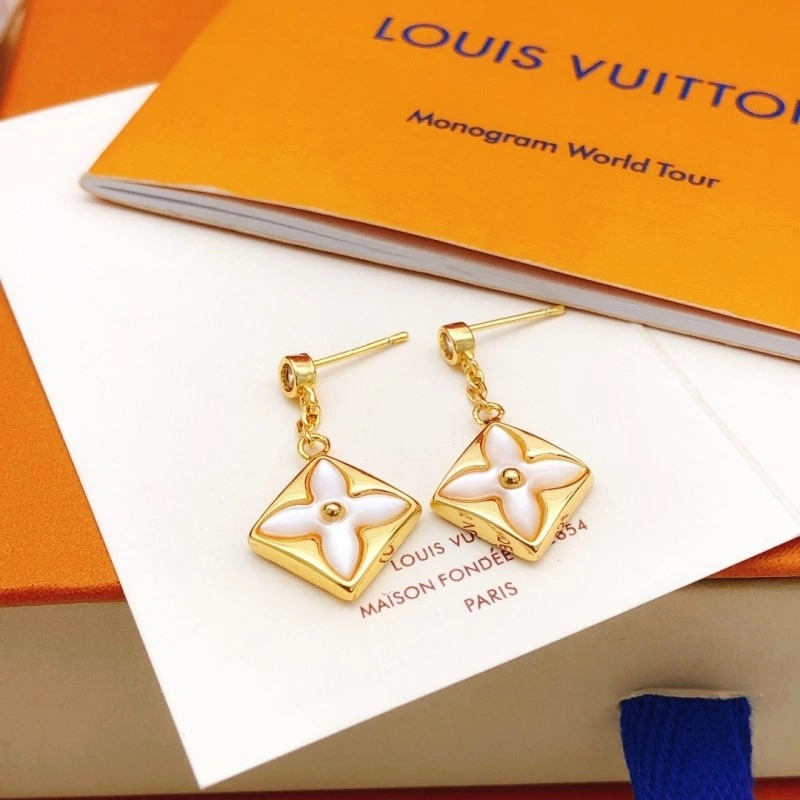 Louis Vuitton Earrings Lightweight 247942