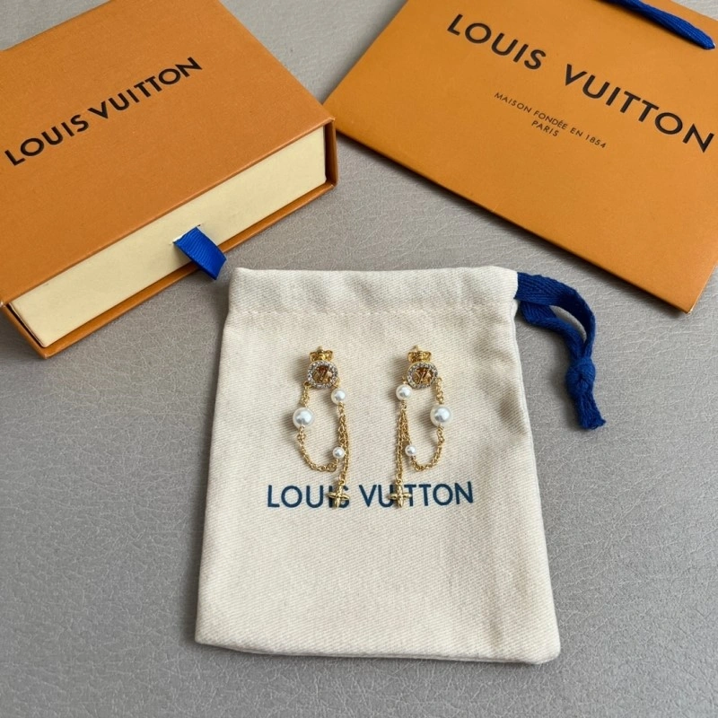 Trendsetting Louis Vuitton Earrings 247932