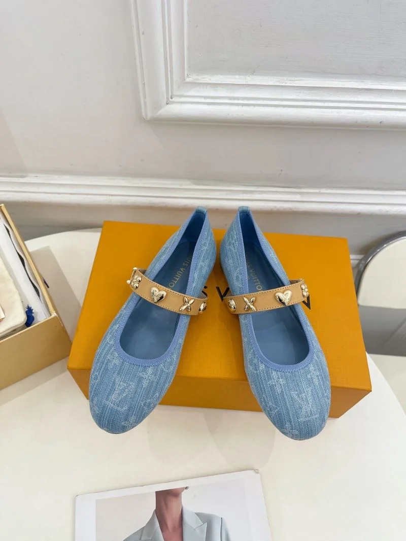 Louis Vuitton Flat Shoes Premium 32384