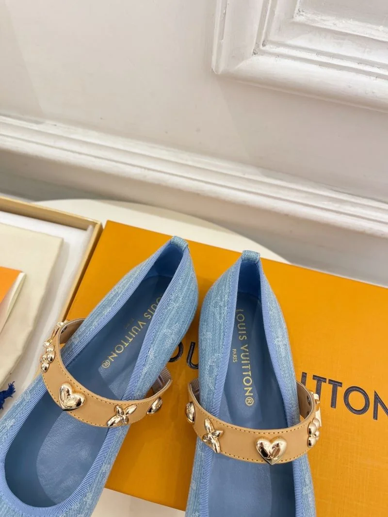 Louis Vuitton Flat Shoes Premium 32384