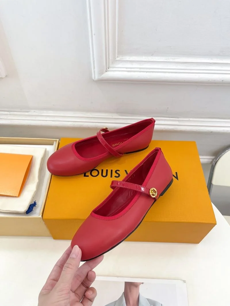StreetReady Louis Vuitton Flat Shoes 32381